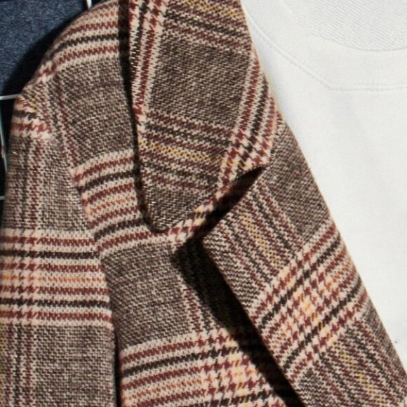Brown Mens Plaid Blazer - Picture 5 of 6